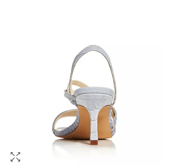 VINCE CAMUTO Pale Blue Croco Samira - Picture 7 of 8